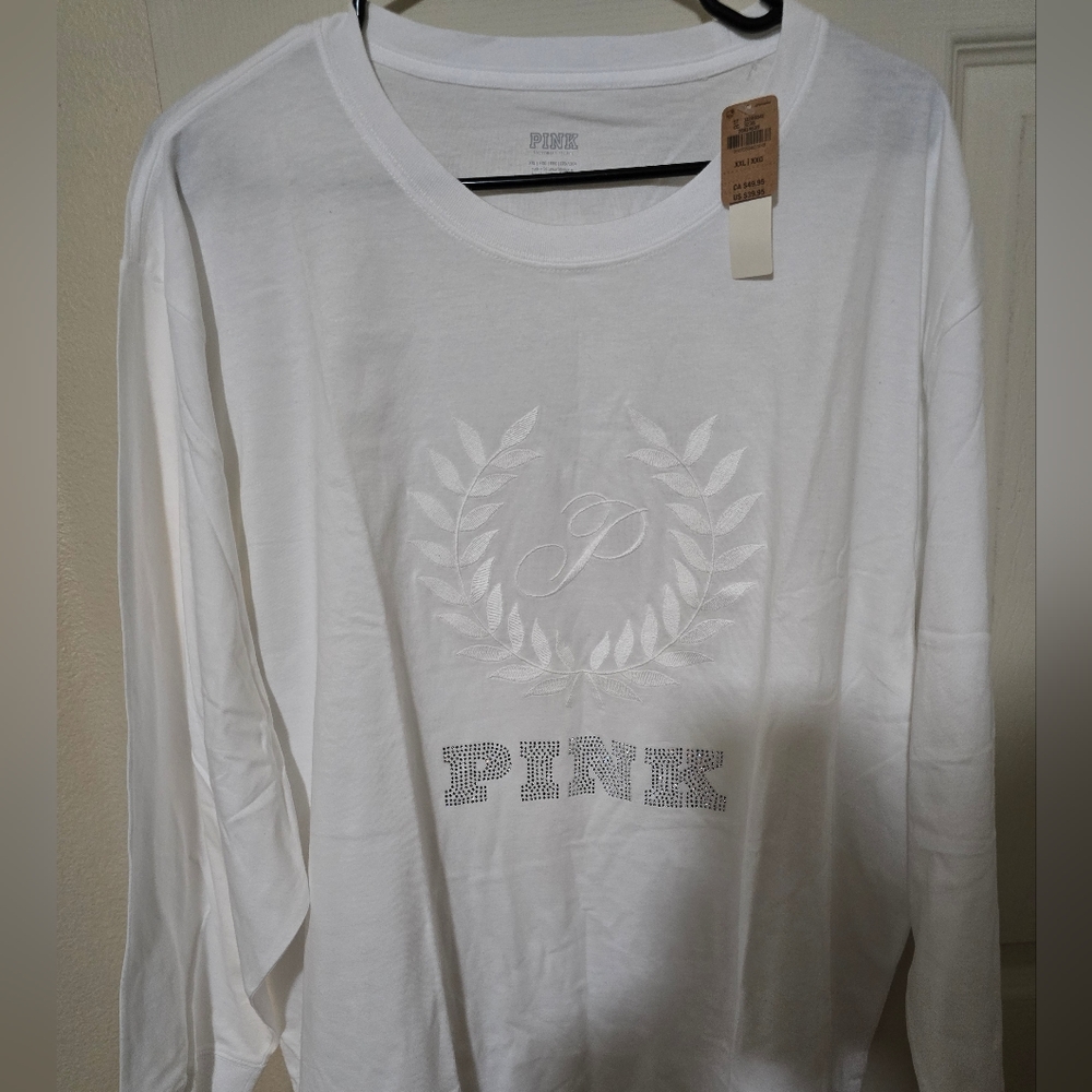 New Victoria's Secret Pink campus tee